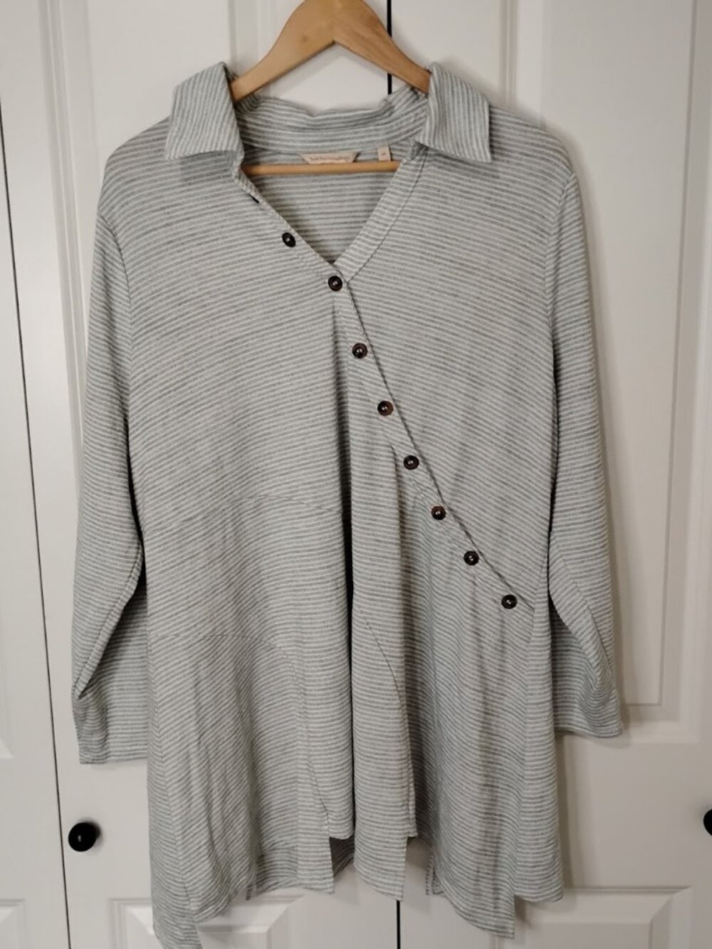 Soft Surroundings Women's Grey Tamara Striped Knit Asymmetrical Button Tunic 2X